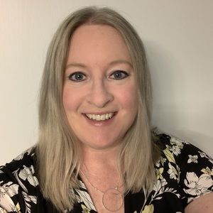 Meet your Posher, Jenn